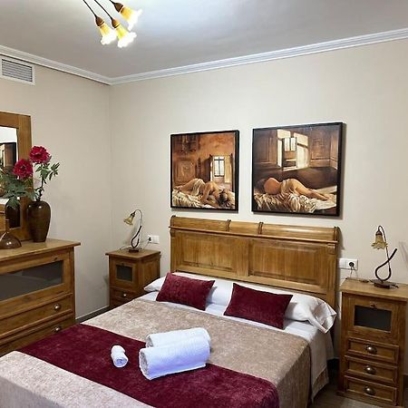 Piso En Linares Zona Centro Con Parking Gratis Apartment Luaran gambar