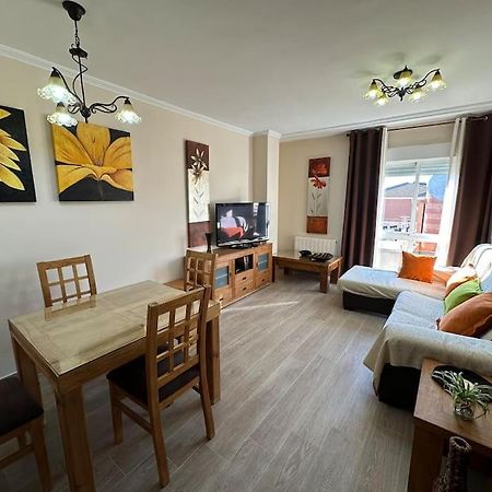 Piso En Linares Zona Centro Con Parking Gratis Apartment Luaran gambar