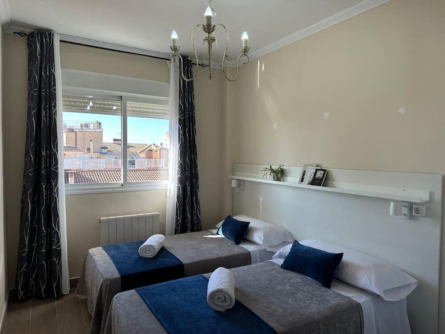 Piso En Linares Zona Centro Con Parking Gratis Apartment Luaran gambar